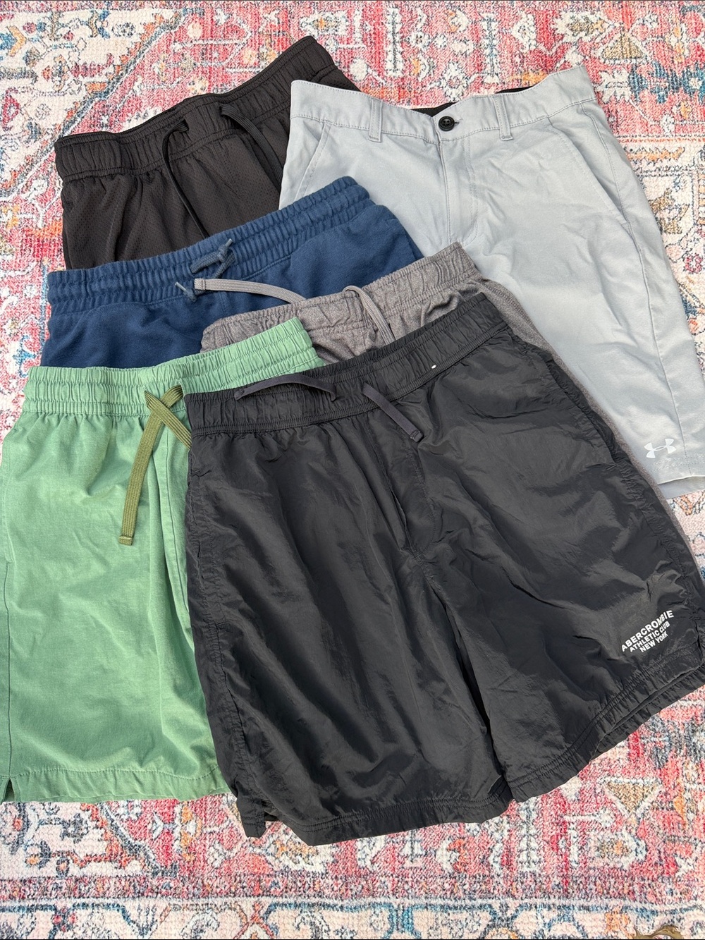 Bundle of 6 Boy’s Shorts Size Large Assorted Brands